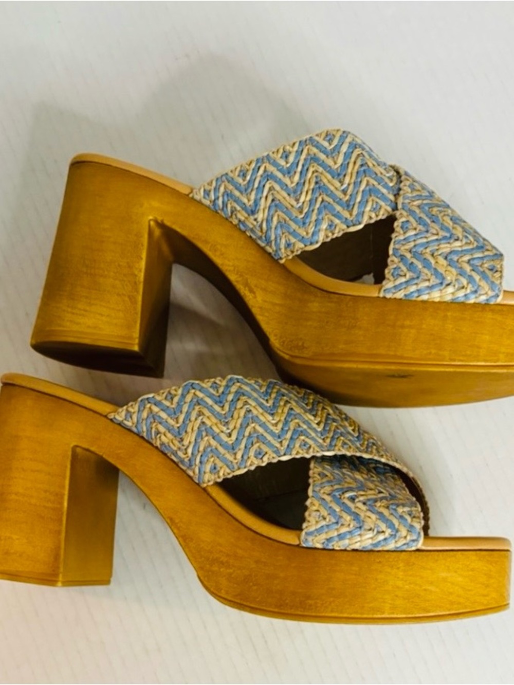Avellini Italy Chunky Woven Clogs Slip In Block Heel Sandals Size 9